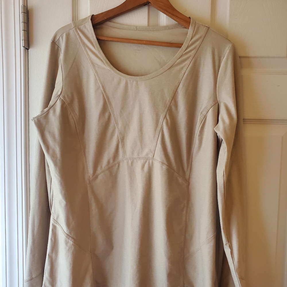 Athleta Canyon Lands 2 Base Layer top